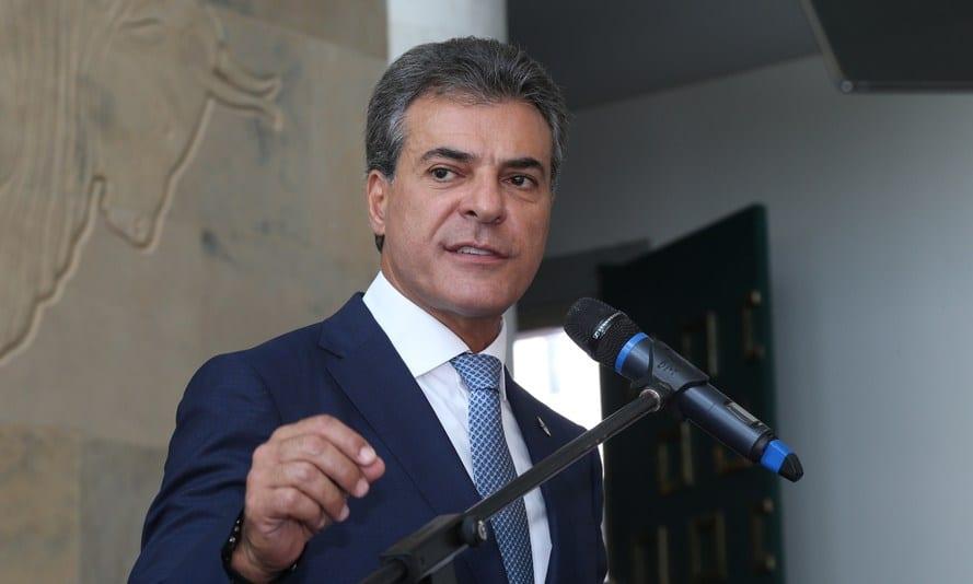 Voto de Beto Richa foi o mais caro da bancada federal paranaense