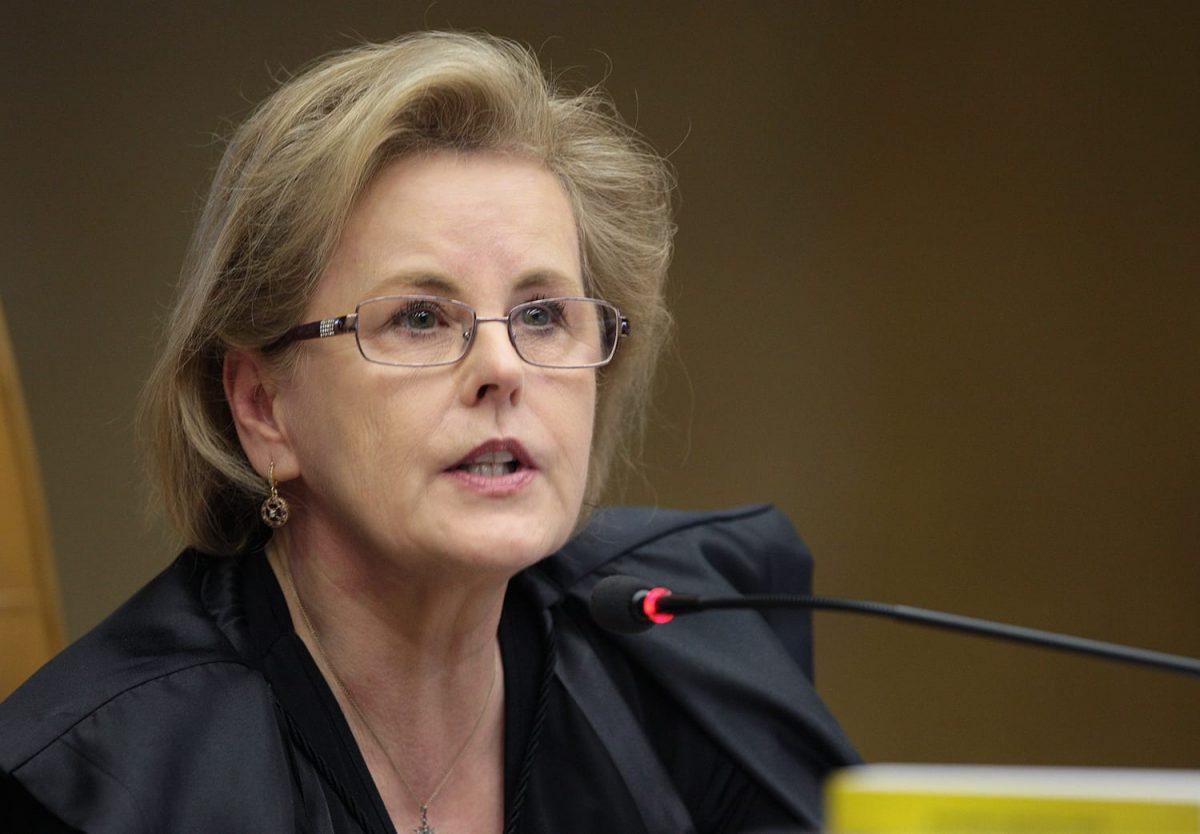 STF encaminha pedido de investigação contra Bolsonaro por  incitar crime