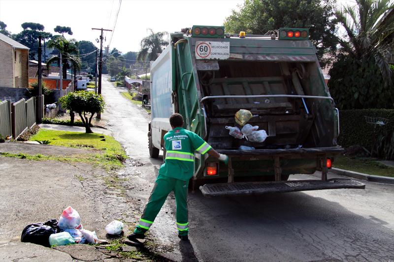 Municípios do PR têm problemas com gestão do lixo