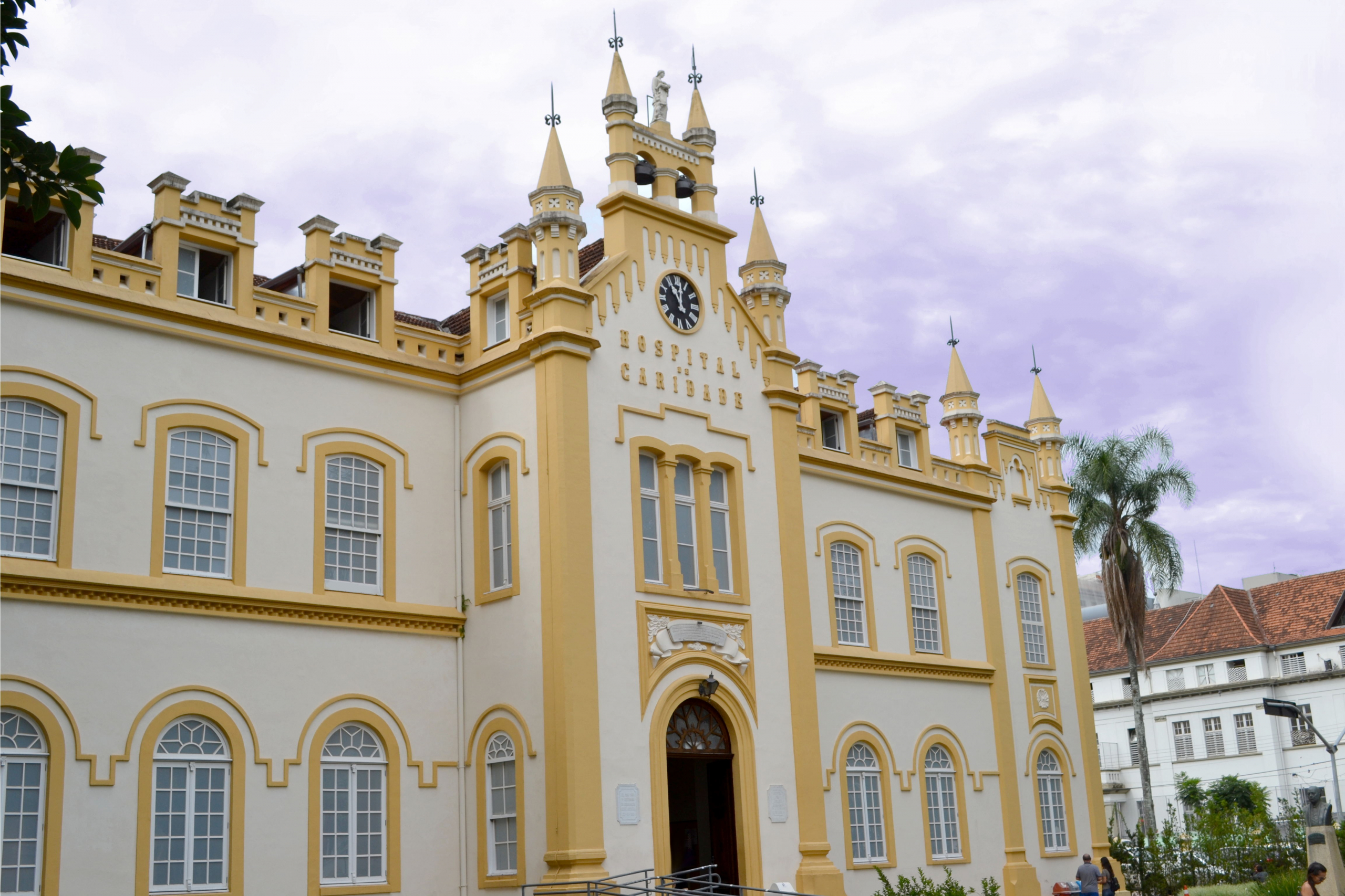 Santa Casa passa a atender funcionalismo em 10 dias. Mas ninguém consegue marcar consultas