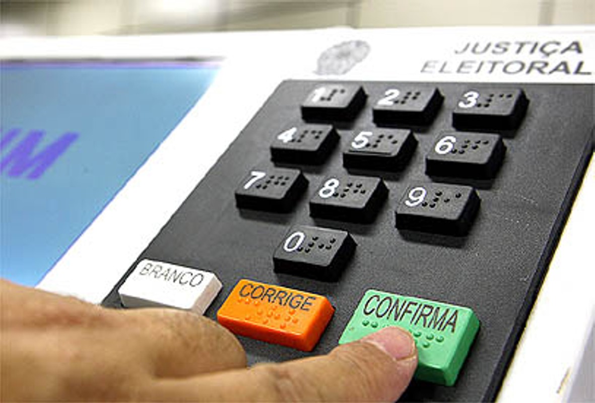 A melhor opção é votar em Lula já