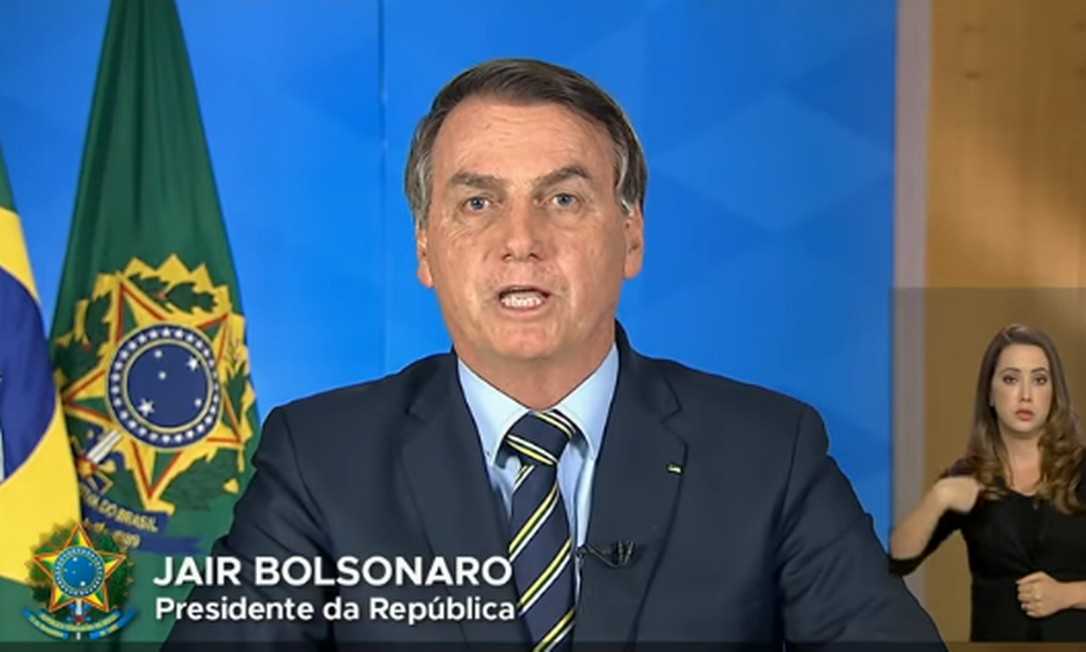 Greca e Ratinho ignoram Bolsonaro e mantêm restrições