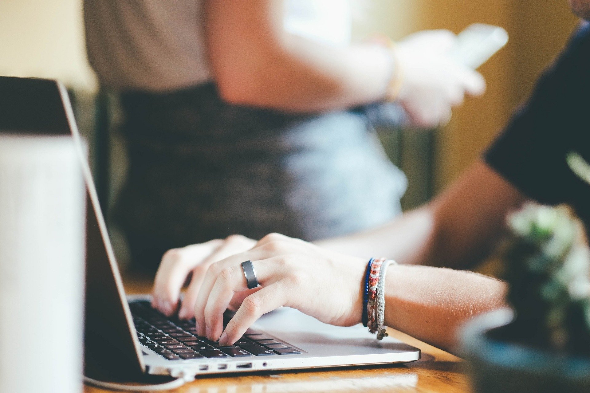 Home office forçado testará limites de conexões domésticas