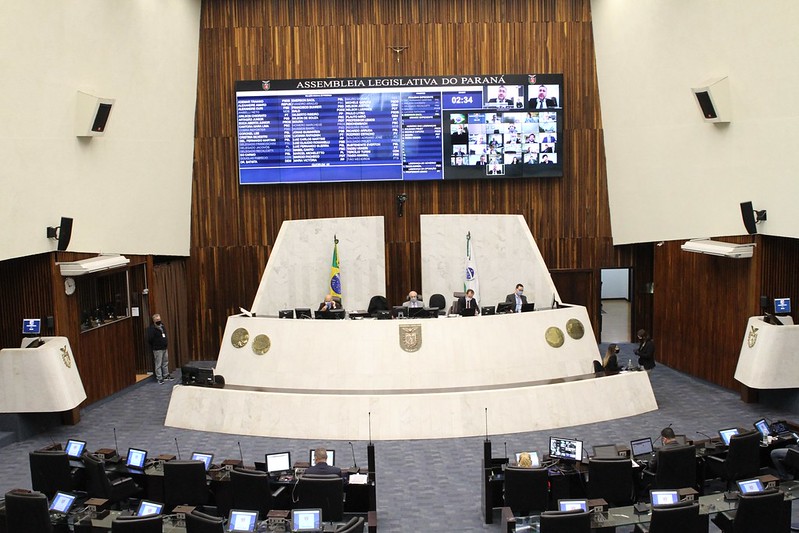 Assembleia decide adiar sessões presenciais por ameaça da variante delta