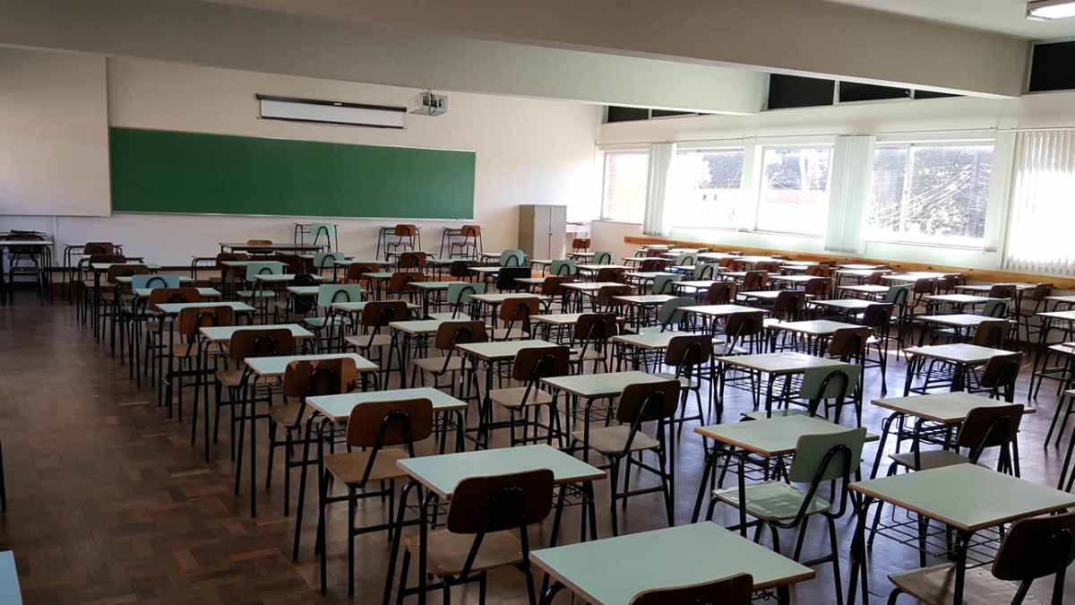 Volta às aulas presenciais é prioridade, diz MP