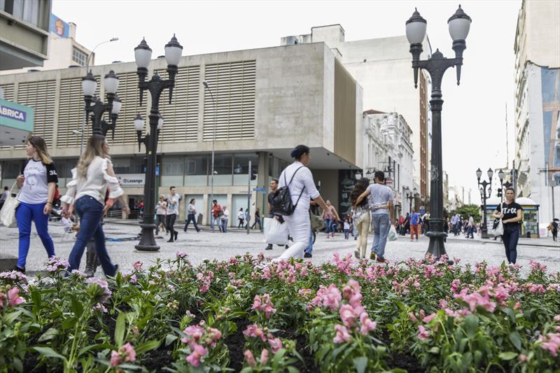 Apesar de flexibilização, Curitiba mantém isolamento de 40%
