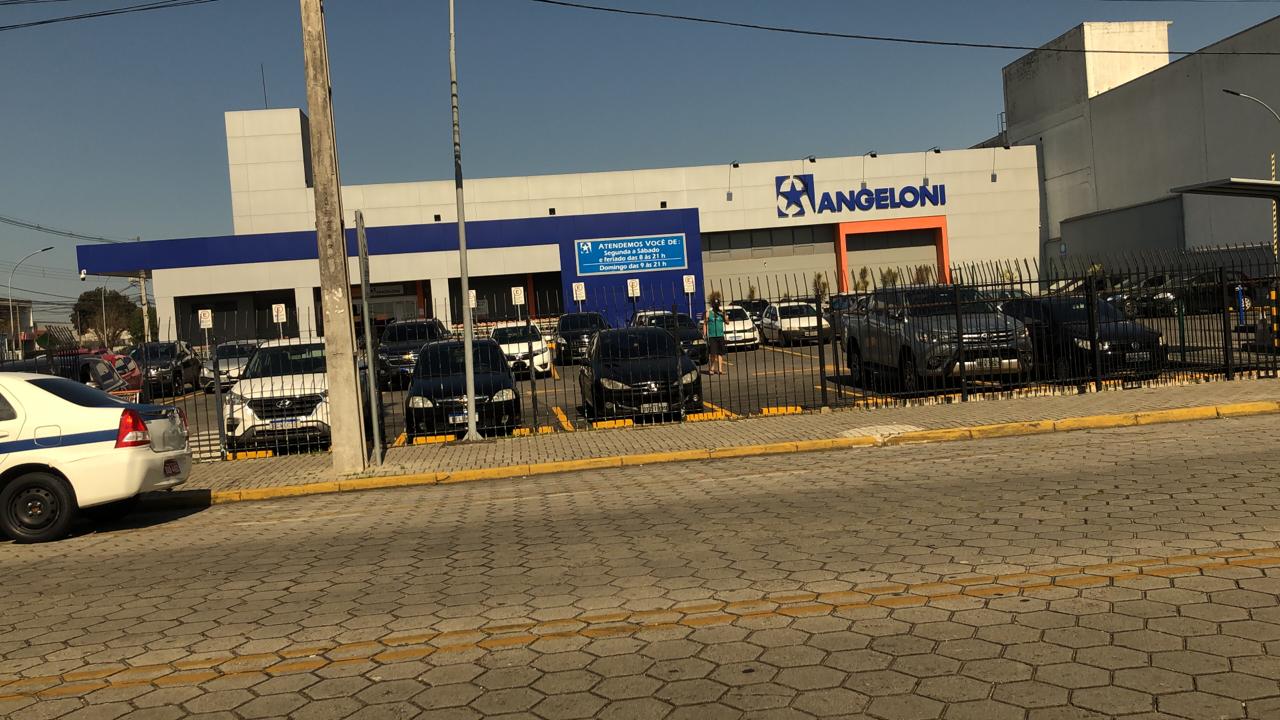 Supermercado ganha liminar para descumprir decreto municipal