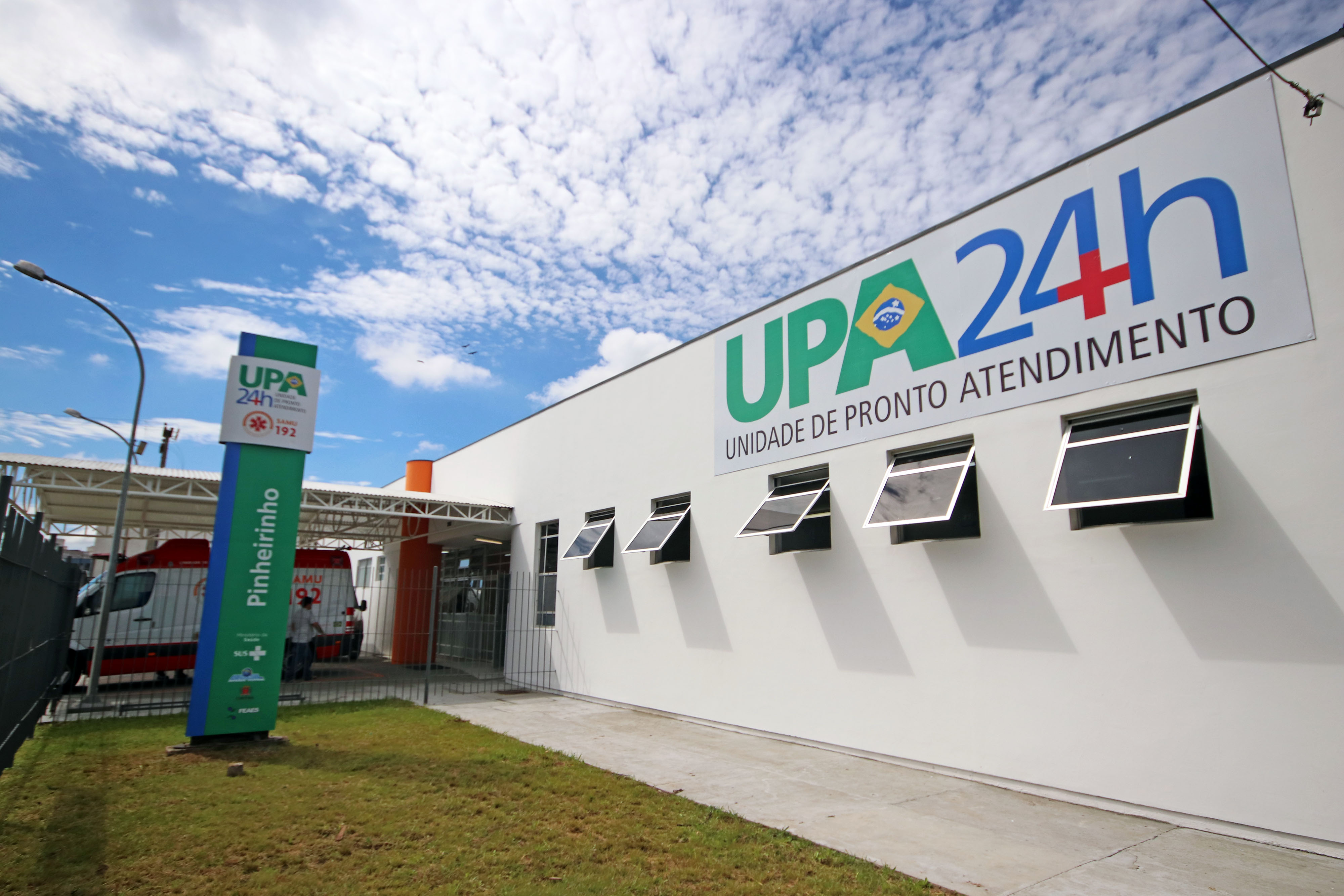 Servidores de UPAs suspeitos de Covid-19 alegam falta de acesso a testes nas próprias unidades
