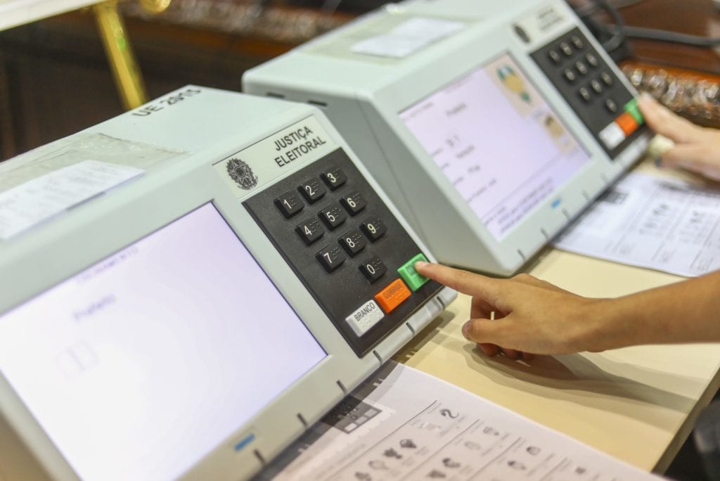 Dia 30 de outubro, nem medo e nem esperança: reinvenção