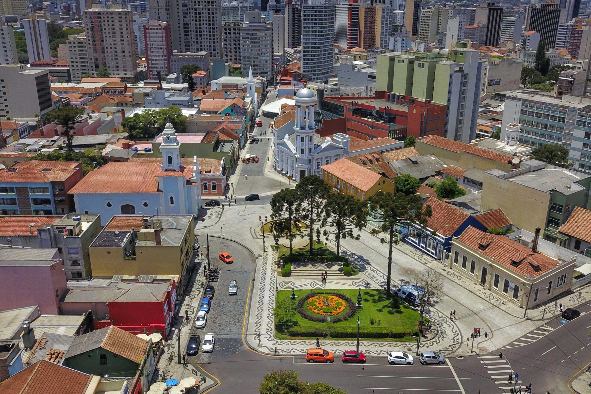 Curitiba parou de crescer?