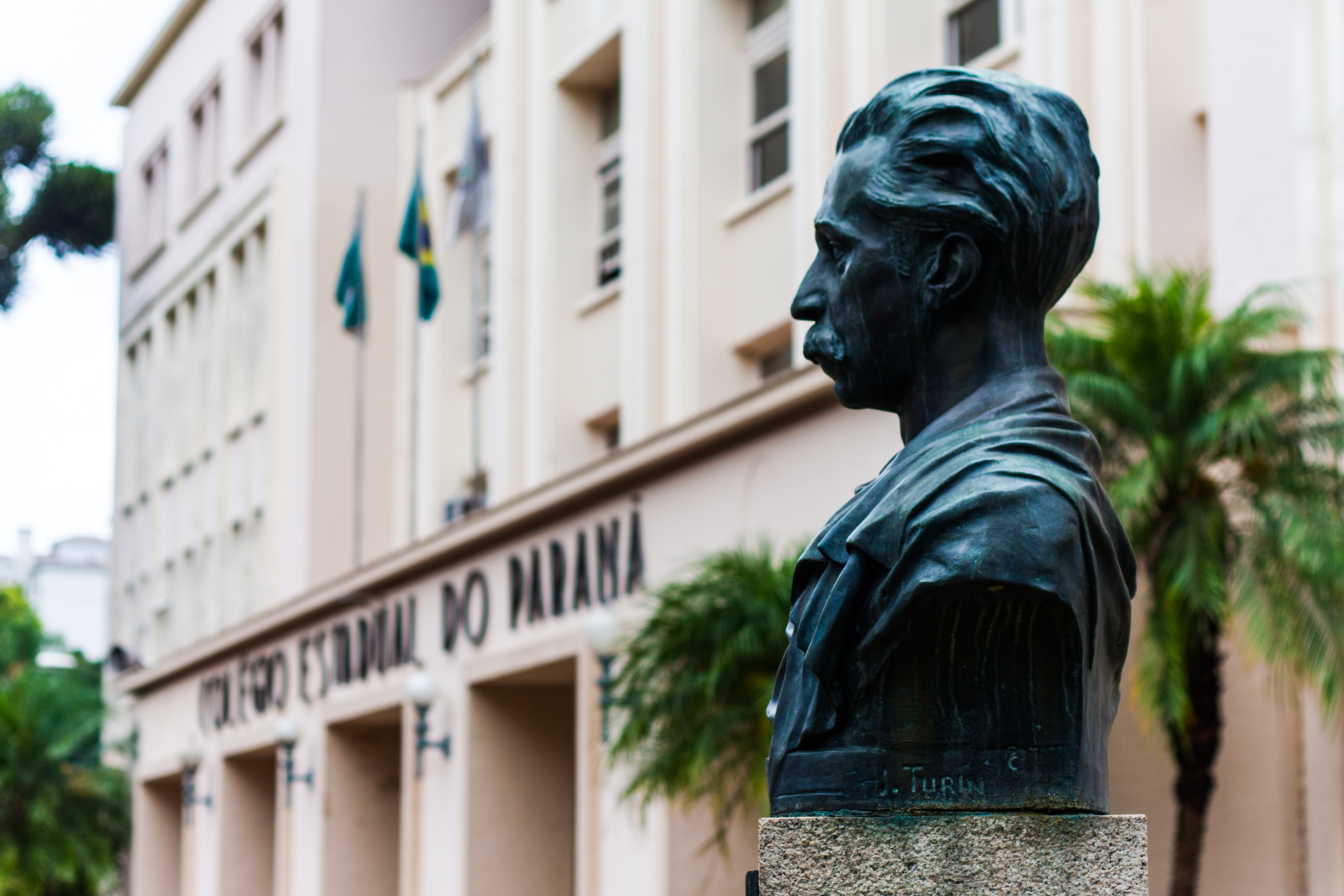 Redução de Humanas no currículo escolar afeta liberdade crítica dos estudantes