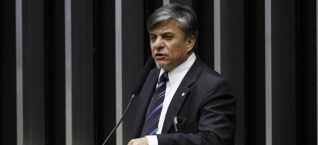 Boca Aberta perde oficialmente mandato de deputado federal. Serraglio assume