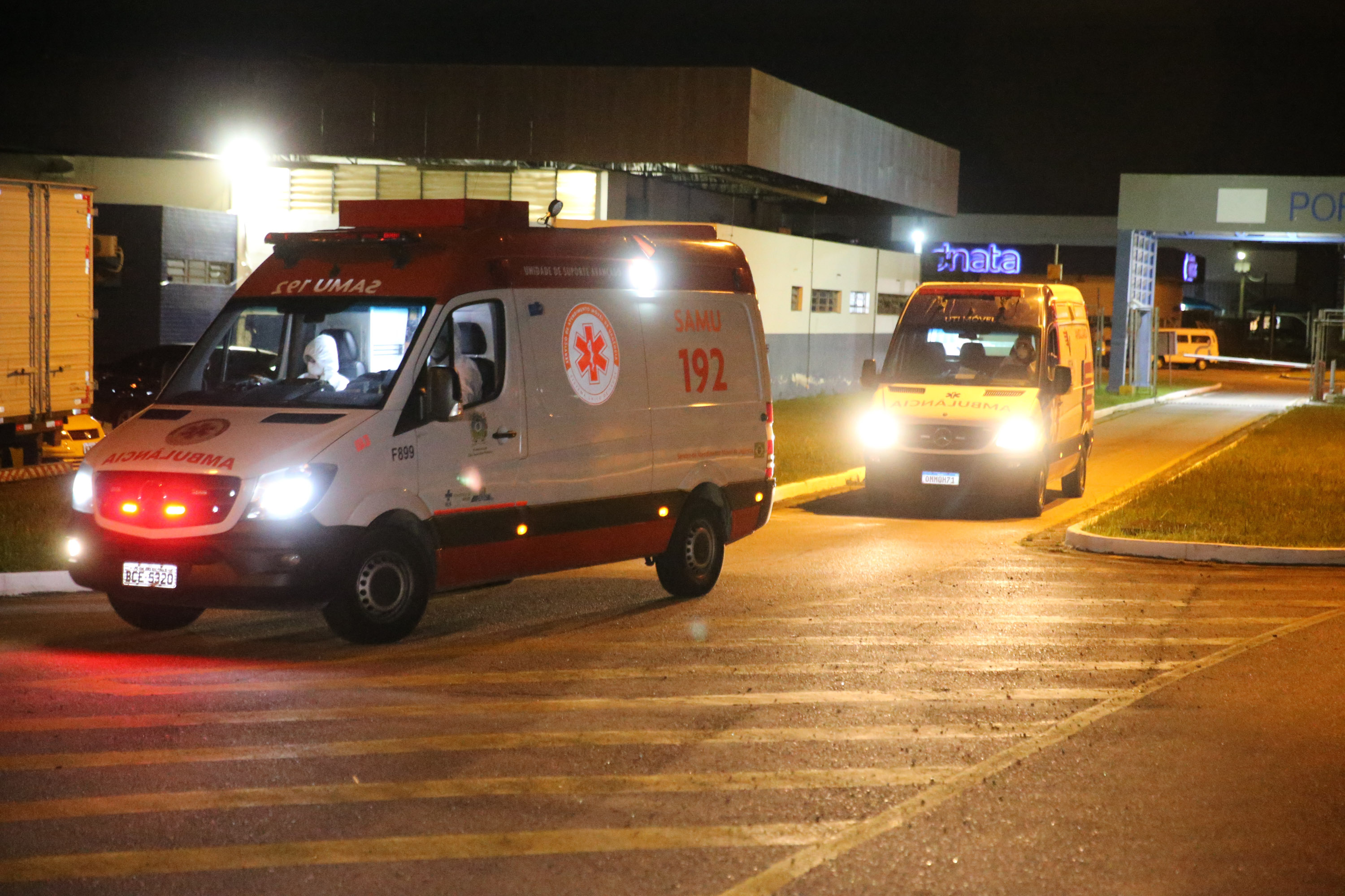 Caos em UTIs pode levar pacientes do PR a outros estados