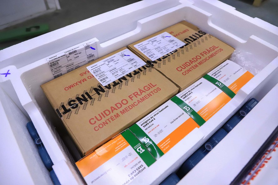 Curitiba adota intervalo de 25 dias para Coronavac e 2ª dose começa dia 15