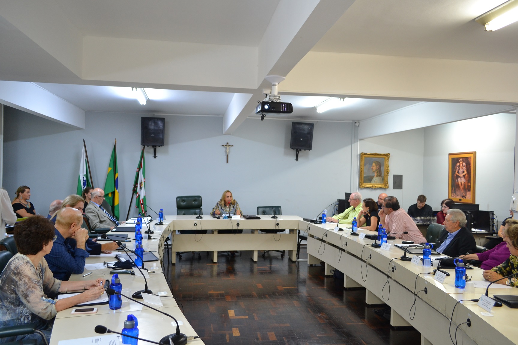 Troca na presidência do Conselho Estadual de Educação gera críticas