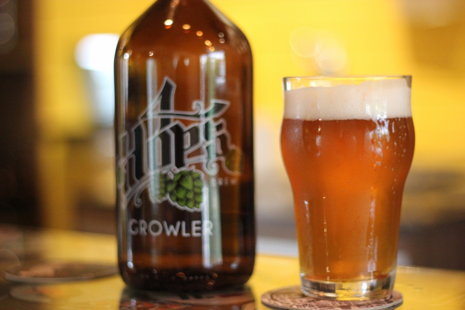 Chope fresquinho direto da fábrica: 13 cervejarias para encher growler