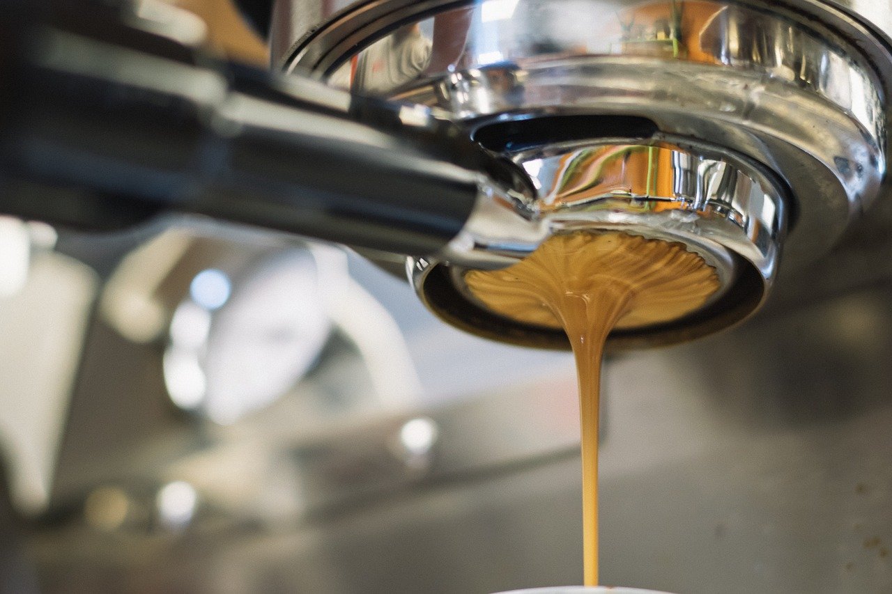 Podcast Os Gastronautas: Em busca do café perfeito com Leo Moço, tetracampeão brasileiro de barismo