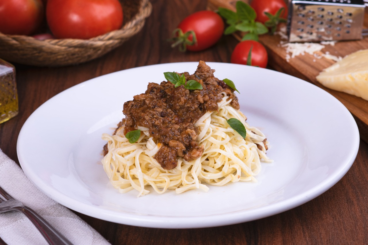 Após 32 anos, tradicional cantina italiana se renova e lança cardápio com grife
