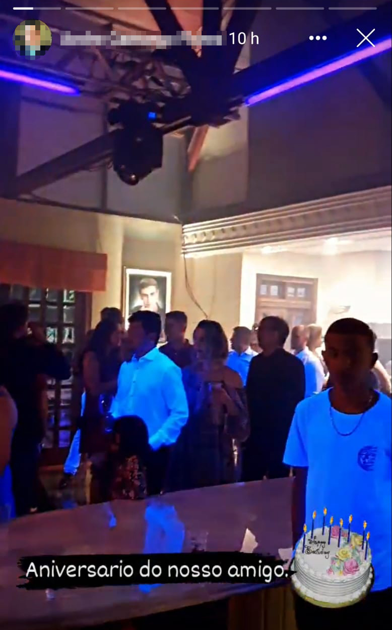 Sindicato denuncia festa de prefeito de Araucária com aglomeração e convidados sem máscara