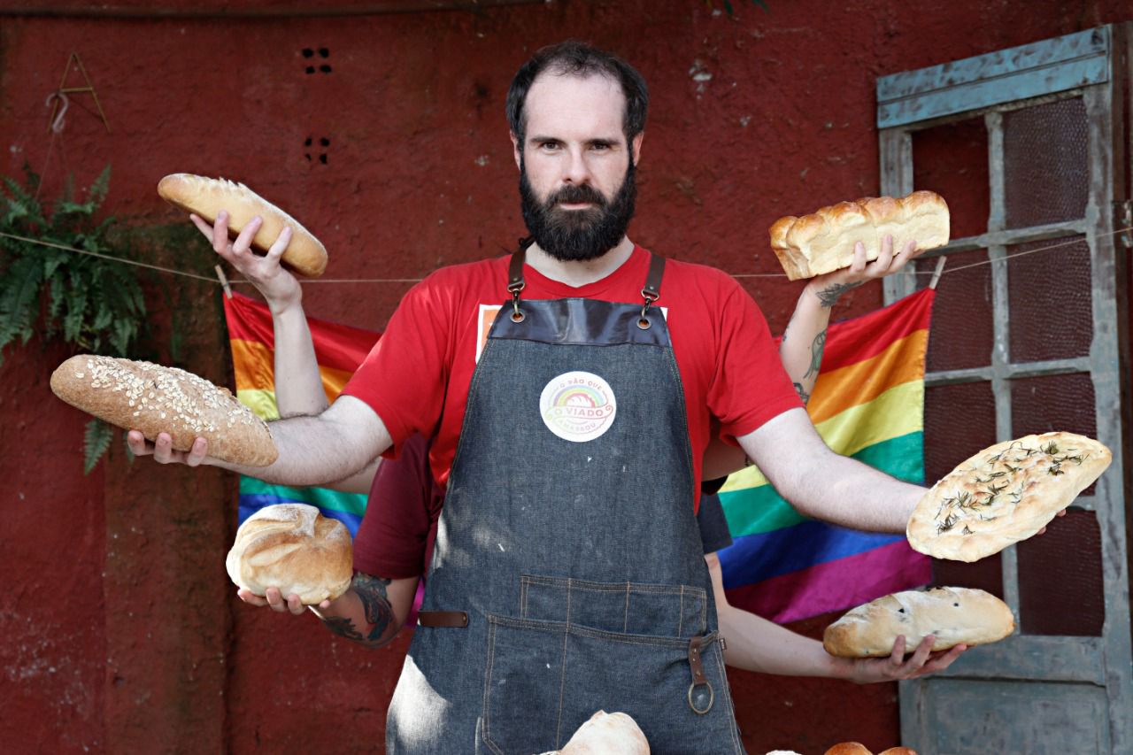 O Pão Que o Viado Amassou: a padaria que vende cultura LGBTQIA+. Ouça o podcast!