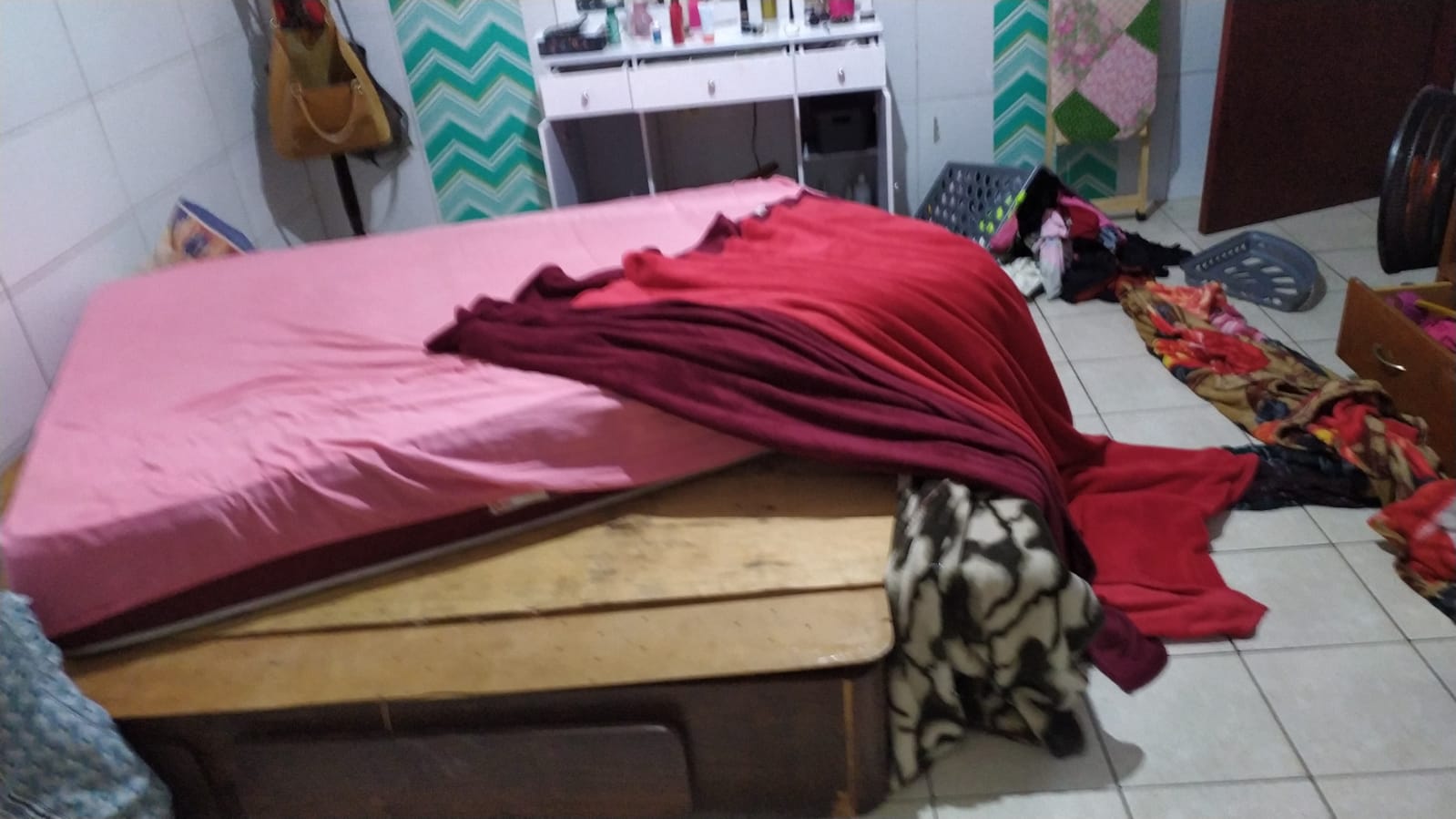 Mais uma vez, a casa da ativista trans Renata Borges foi invadida