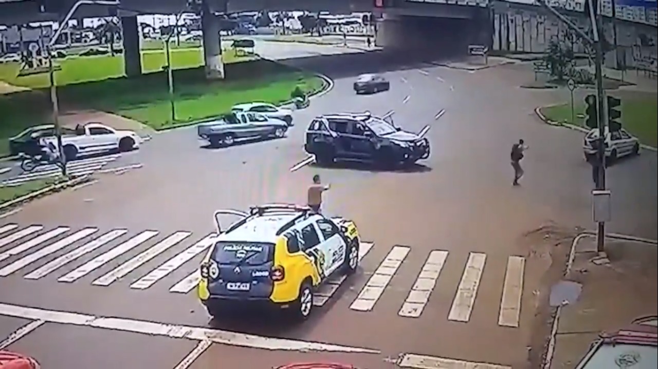 "Polícia brasileira é uma das que mais mata e mais morre no mundo", diz jurista