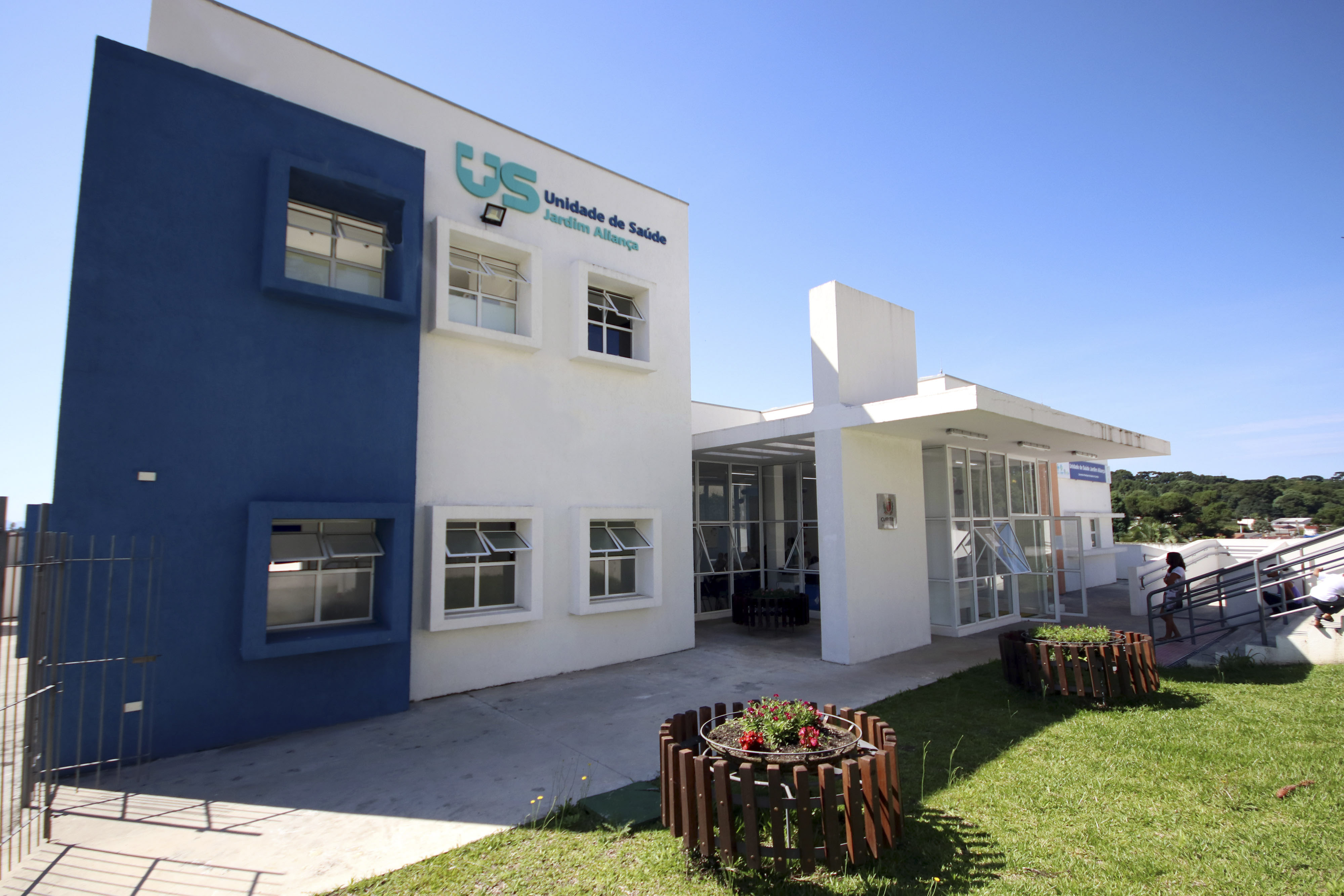 Falha no sistema das unidades de saúde de Curitiba dificulta retirada de remédios e agendamentos