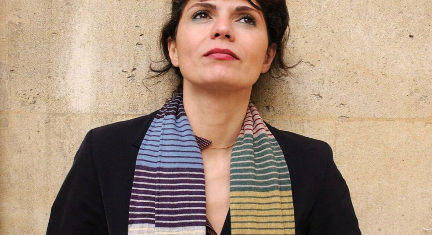 O que ler agora? História de iraniana condenada a apedrejamento é destaque de podcast