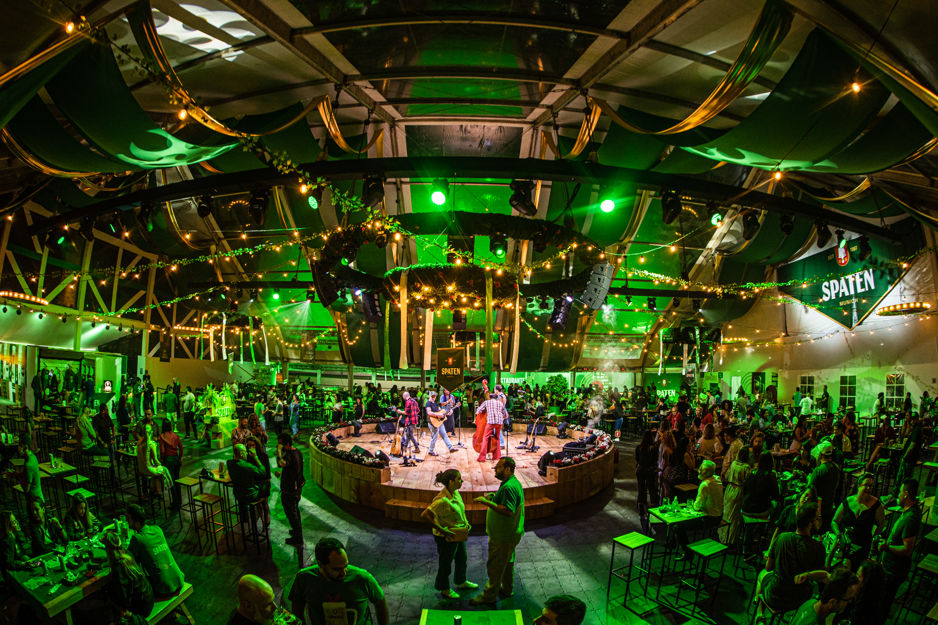 Cerveja oficial da Oktoberfest de Munique abre biergarten temporário na Pedreira