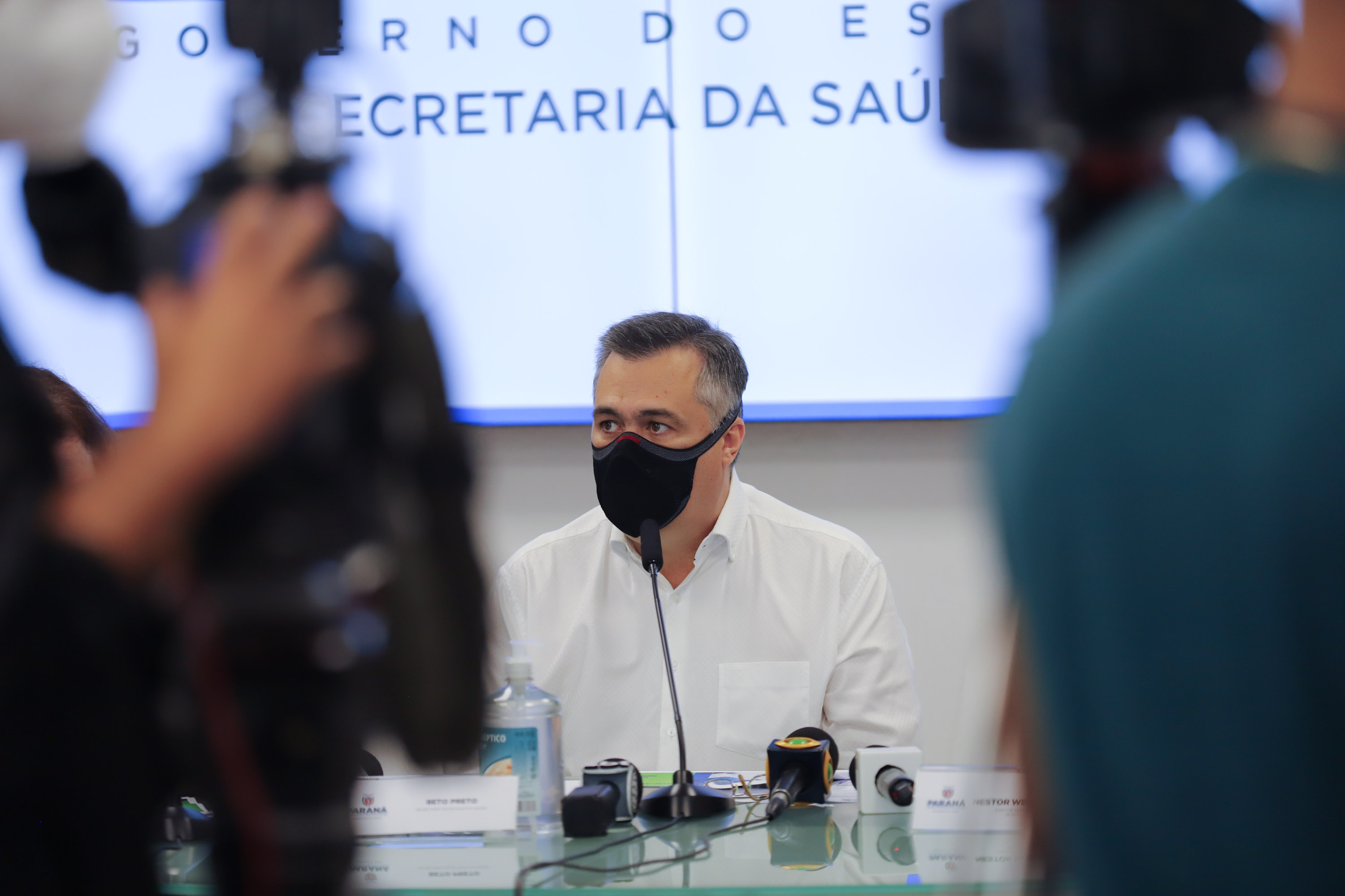 Governo do Paraná orienta redução do período de isolamento para pacientes com Covid-19 assintomáticos