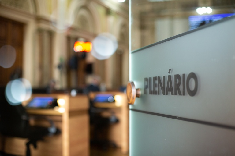 Fim do recesso e vereadores e deputados estaduais voltam ao trabalho