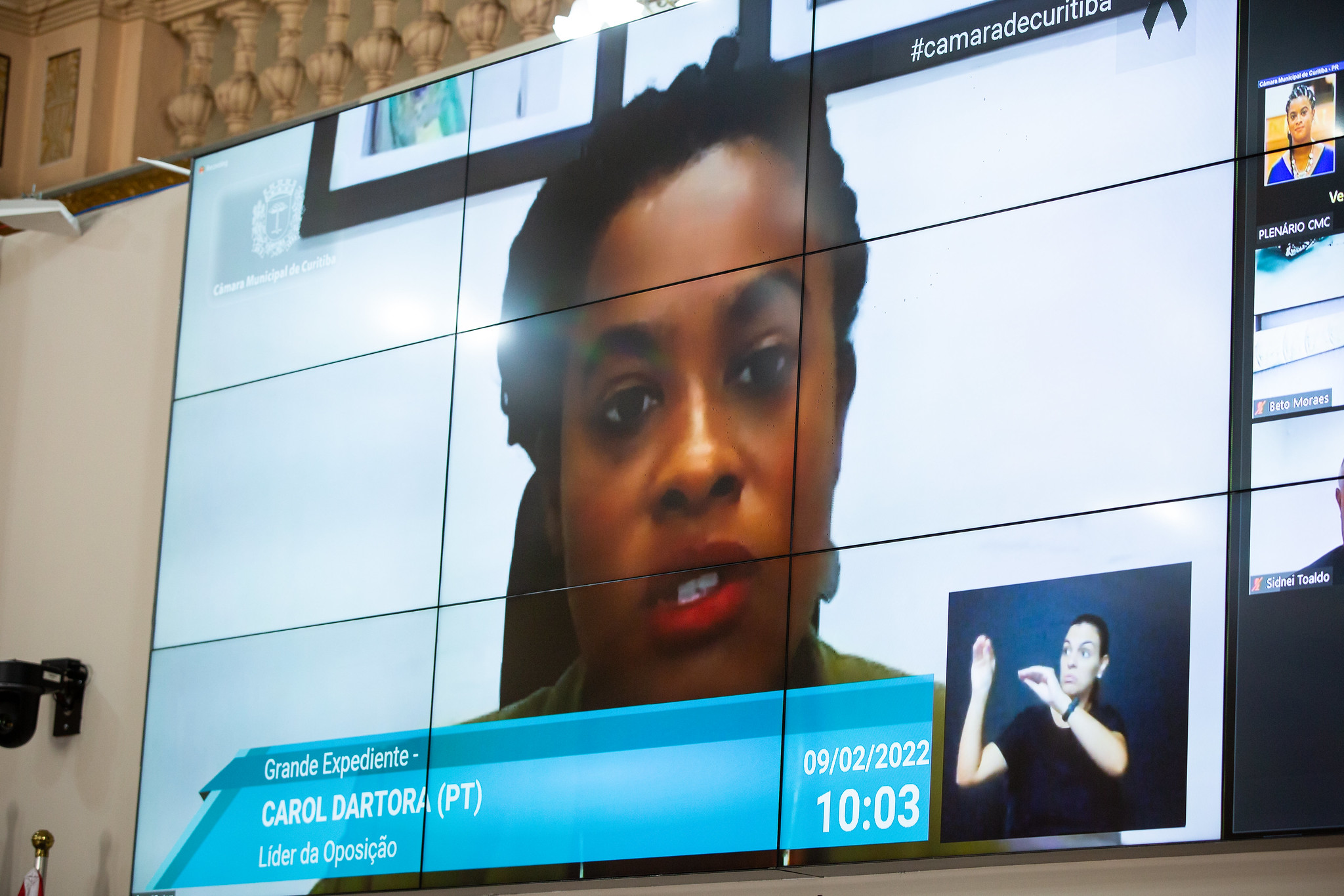 Dartora pedirá a MP que investigue ameaças racistas