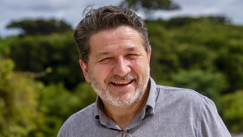 Cleverson Cavalheiro assume a direção do Centro Cultural Teatro Guaíra