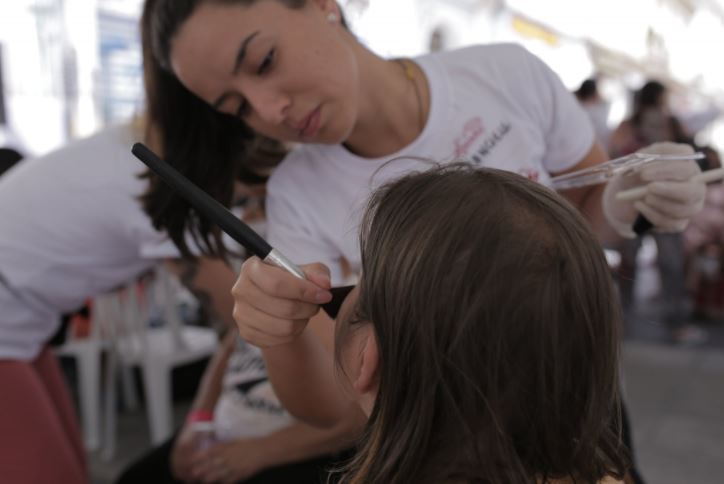“Dia de Rainha” quer arrecadar kits de higiene para 300 mulheres em situação de rua