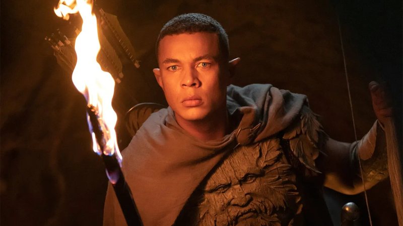 Após ataques racistas, fãs defendem "elfo negro" em série do Senhor dos Anéis
