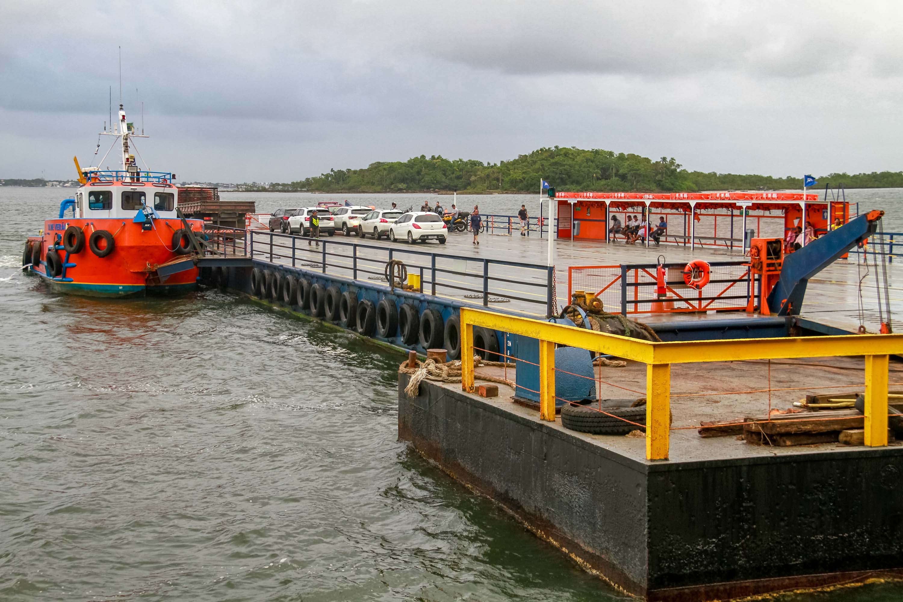 Falhas no ferry-boat de Guaratuba podem gerar multa de até R$ 1 milhão