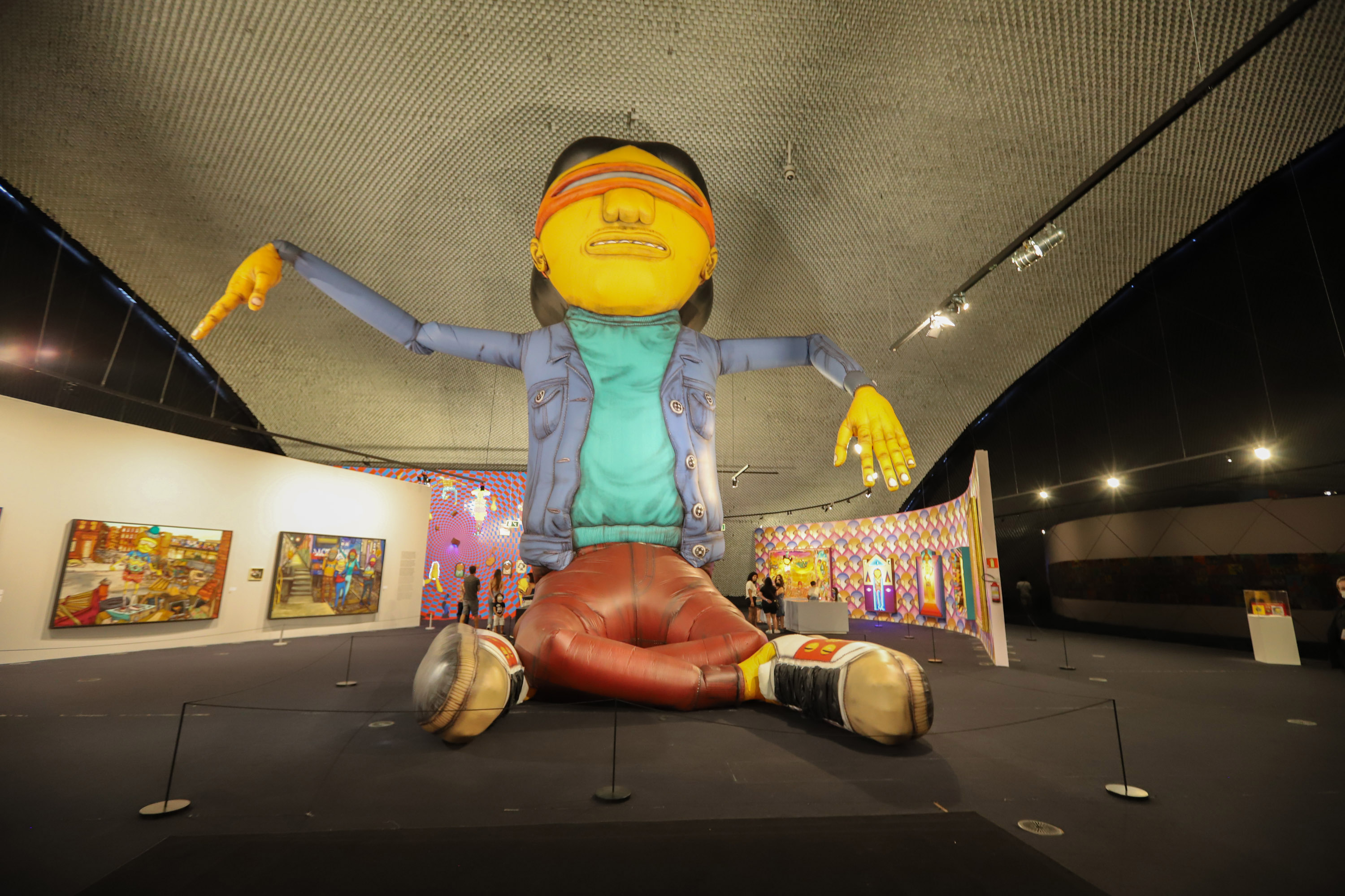 OSGEMEOS, no MON: últimos dias para ver a exposição  "Segredos"