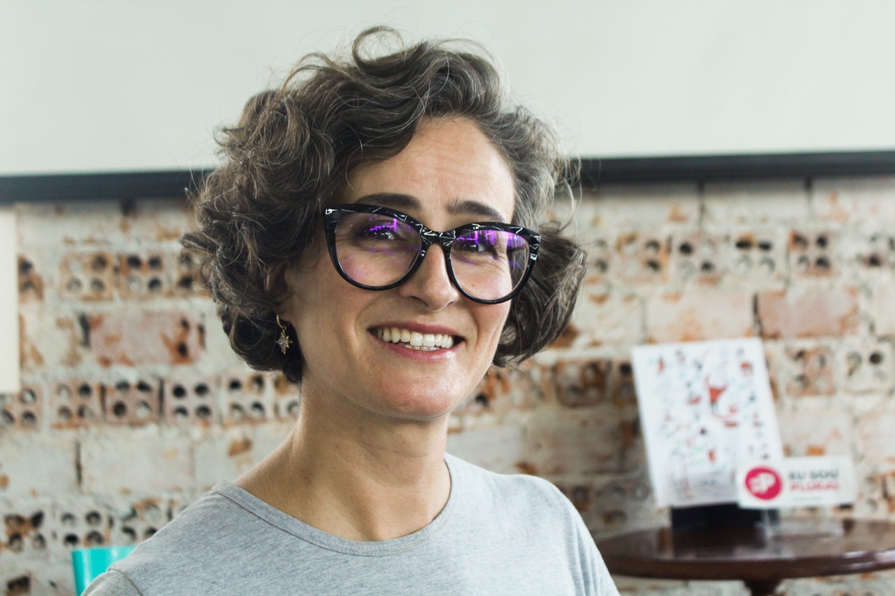 "Passei a vida incentivando mulheres a se candidatar. Agora chegou a minha vez"