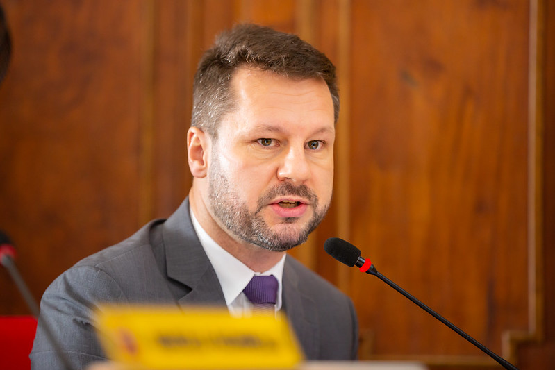 CCJ nega recurso e cassação de Renato Freitas será decidida pelo plenário
