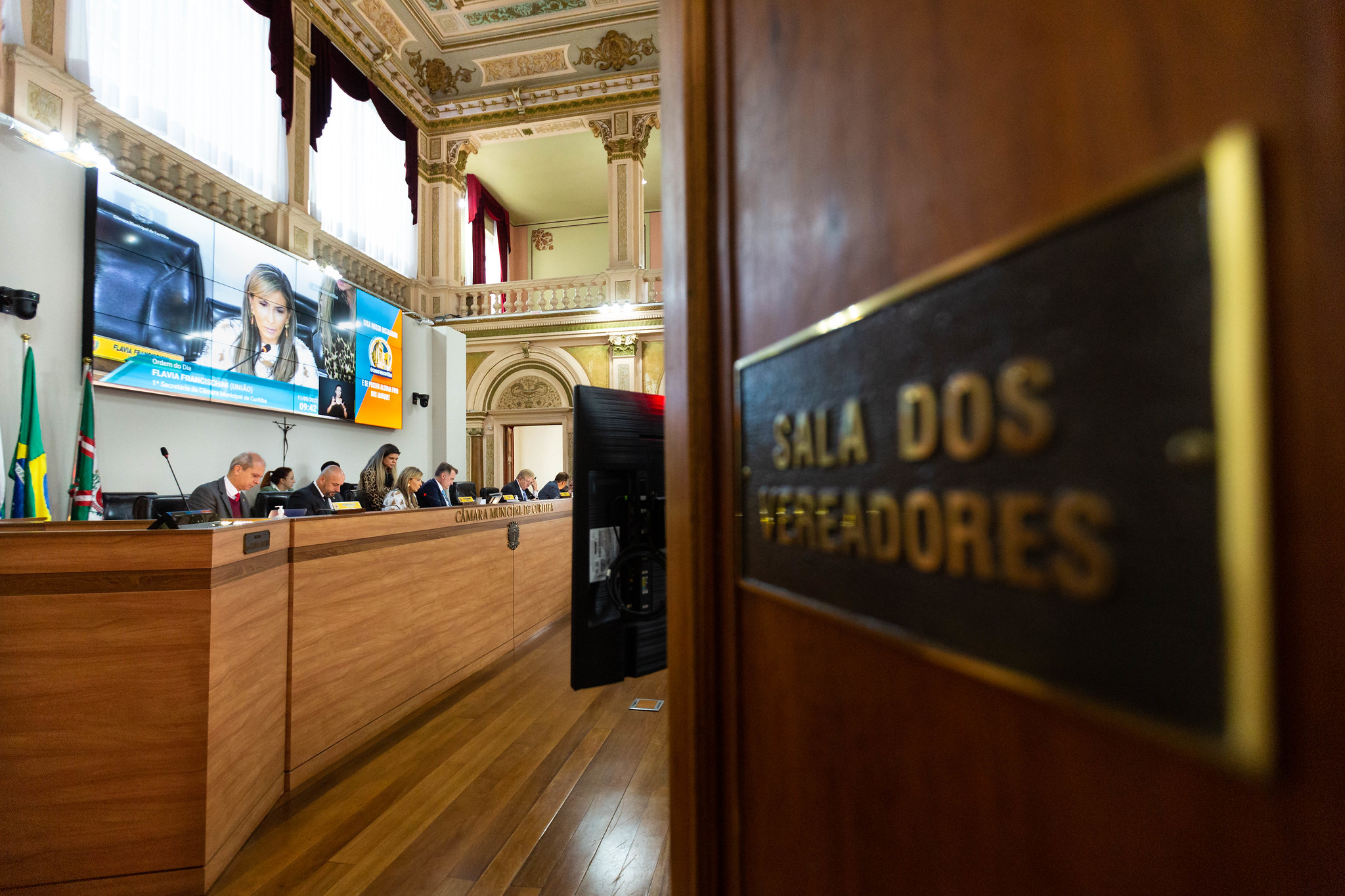 Cassação de vereador por entrar em igreja é racista. Entenda