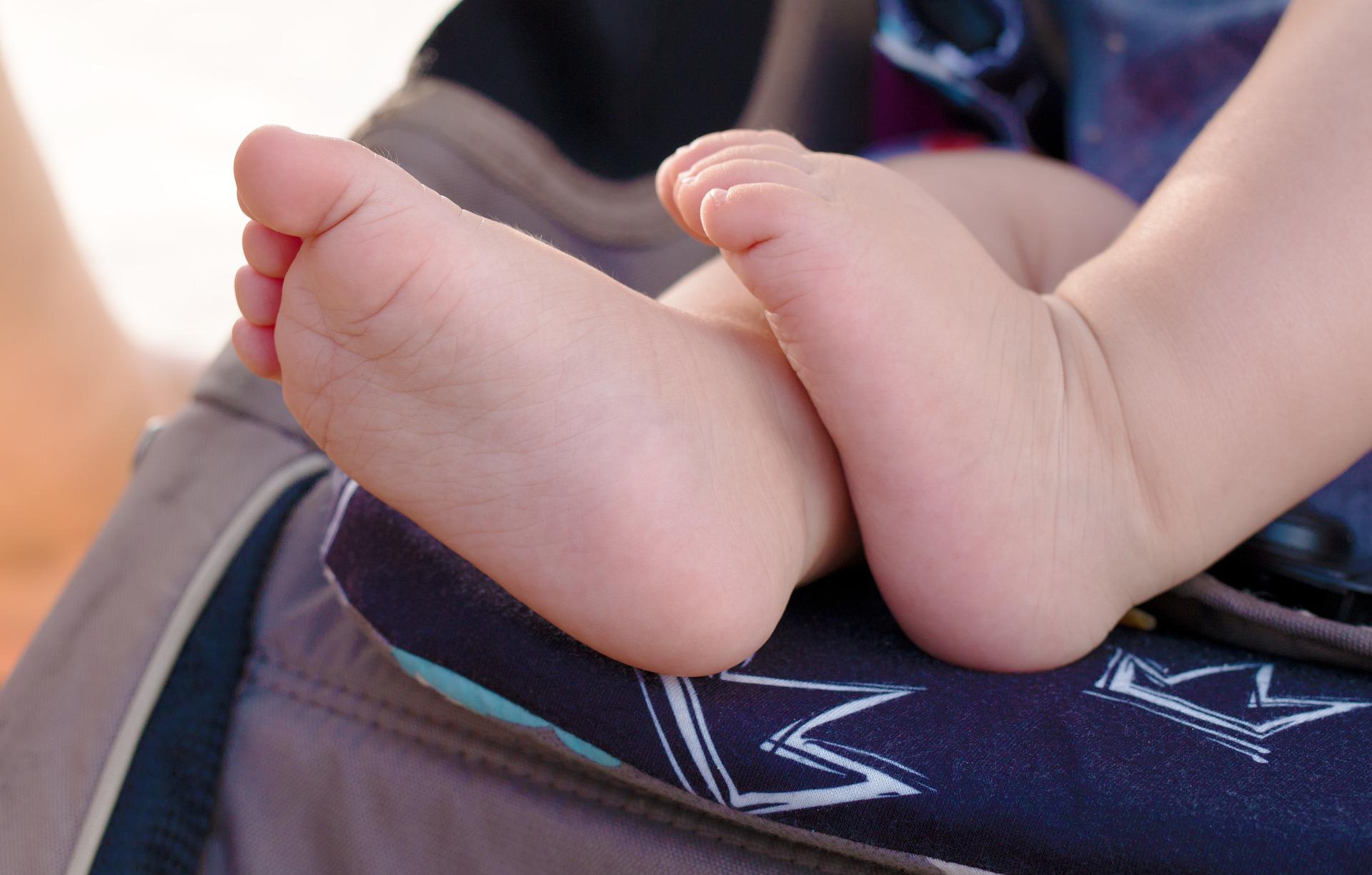 Adotei uma bebê doada na maternidade. O que isso significa?