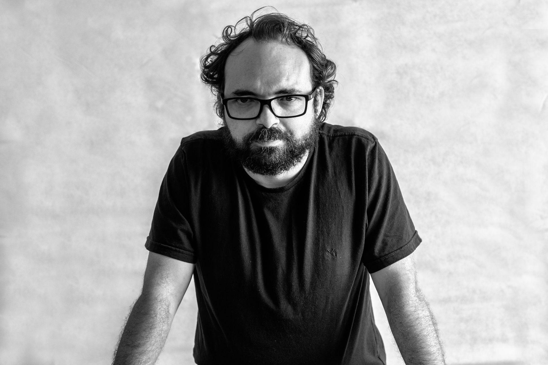 Aristeu Araújo lança “Dos Pedaços” na Itiban Comic Shop