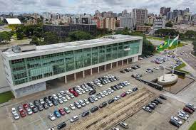Denúncias de assédio crescem e chegam a 10 por semana nas repartições do Paraná