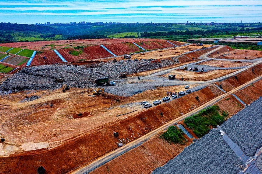 Deputados derrubam veto e liberam descarga de lixo perigoso no Paraná
