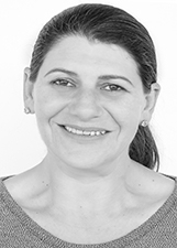CELENI ADRIANA DE FREITAS MOREIRA
