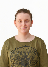 YASMIN RETKWA PADILHA