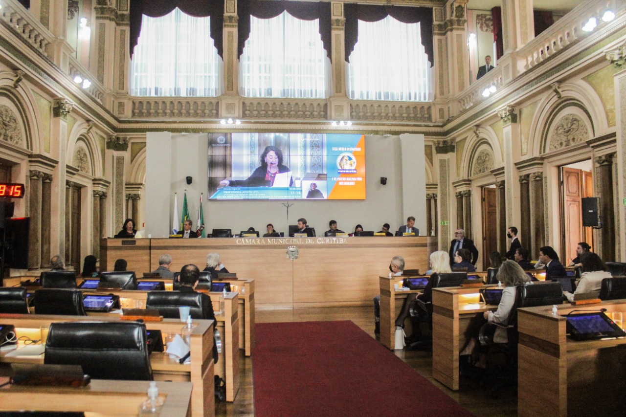 Eleições deste ano podem ‘mudar a cara’ da Câmara de Curitiba