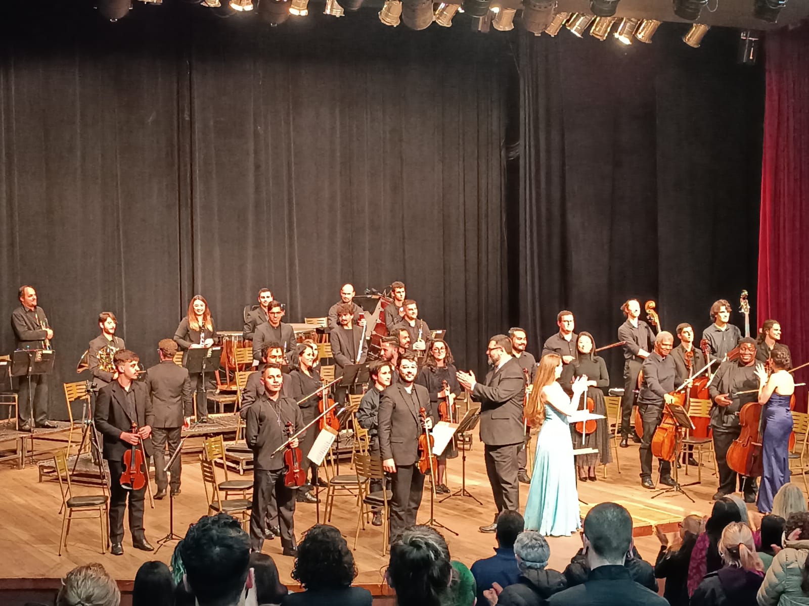 Orquestra Filarmônica da UFPR apresenta concerto gratuito no Teatro da Reitoria