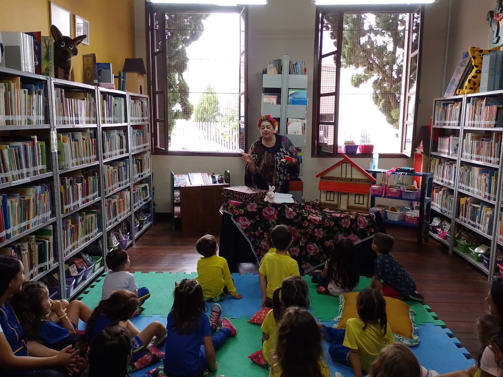 Professores resistiram às apostilas da Educação Infantil