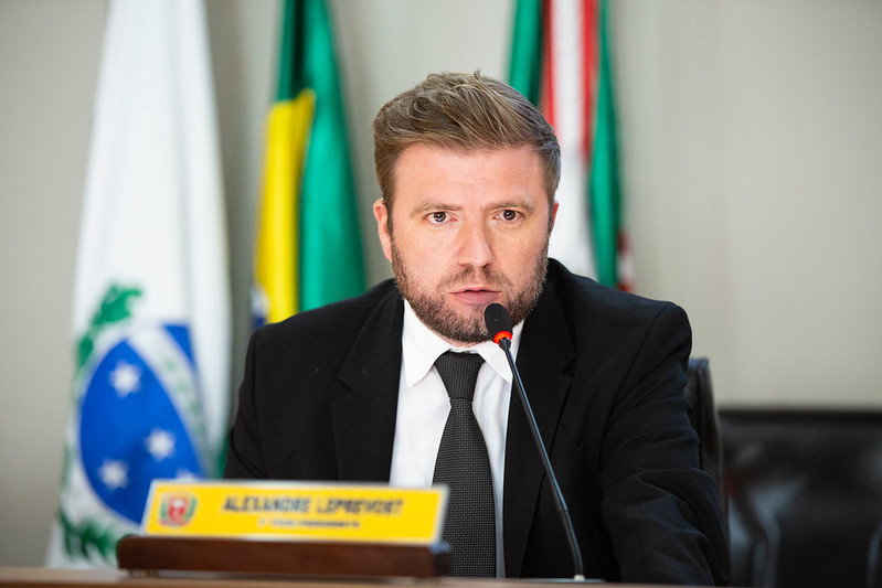 Recorrer ao STF sobre Renato Freitas é obrigação, diz vice da Câmara